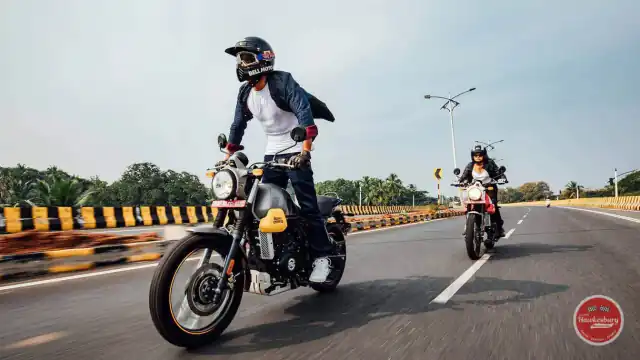 Royal Enfield Scram 411 detail